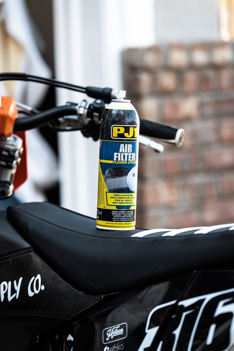 PJ1 15-22 Air Filter Cleaner Spray - 15 Ounce - Image 4